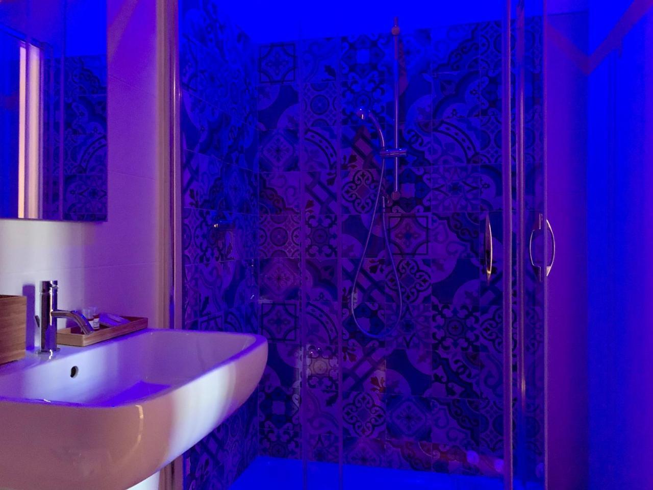 Charme Rooms Tarento Exterior foto